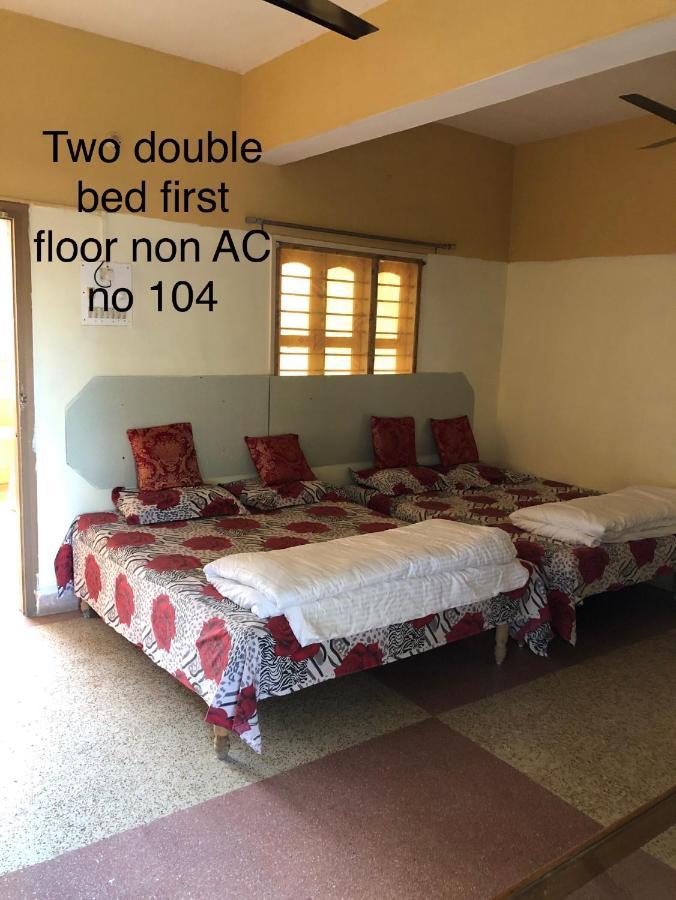 Rukmavati Guest House Mundra Εξωτερικό φωτογραφία